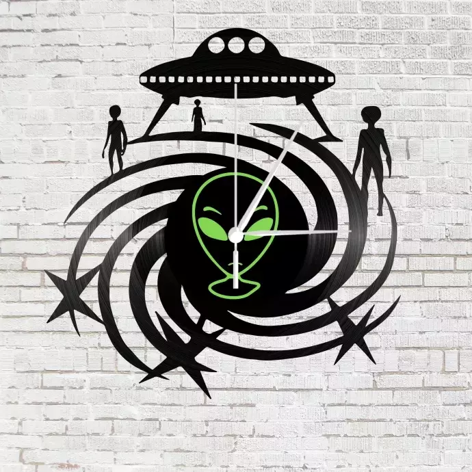 Bakelit falióra - UFO