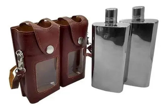 2db flaska bőr tokban 