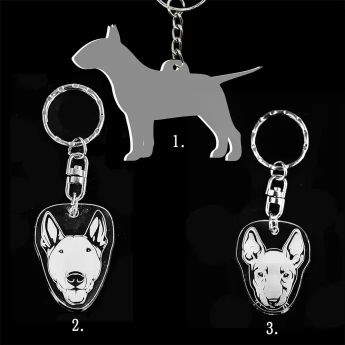 Plexi kulcstartó - Bullterrier kutya alak