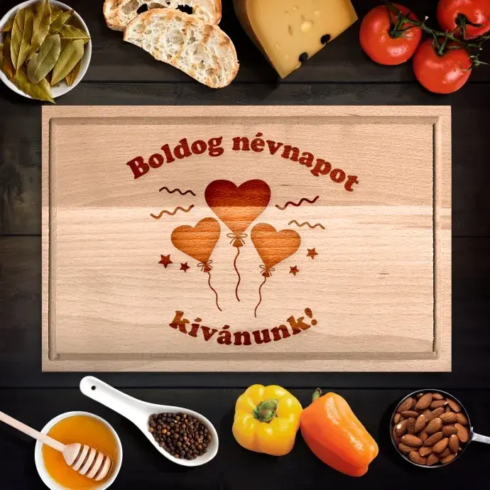 Egyedi vágódeszka névnapra - kicsi