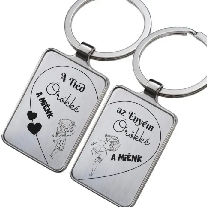 Gravírozott kulcstartó - Örökké a miénk (dupla kulcsartó)