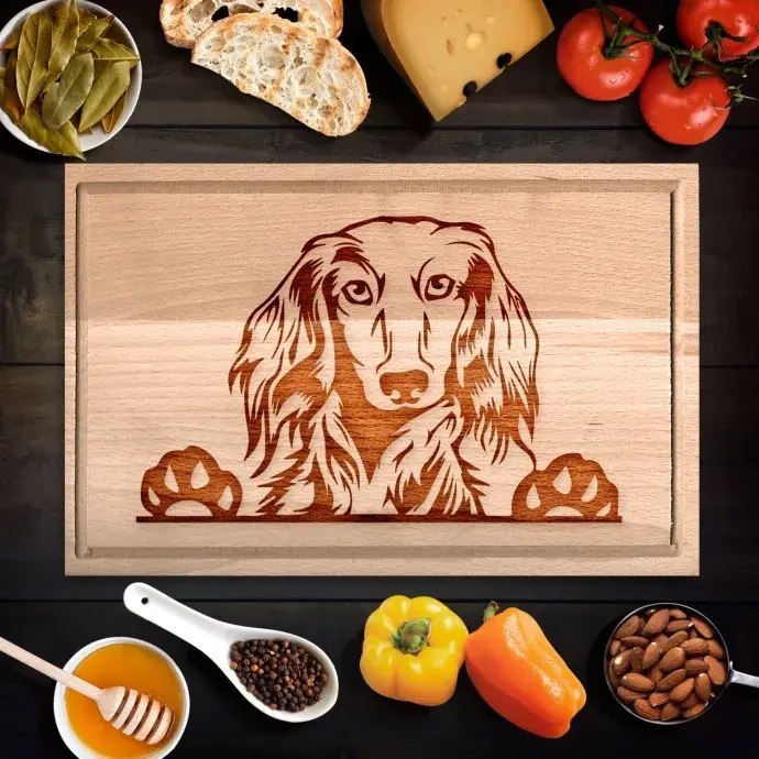 Hosszúszőrű tacskó vágódeszka - kicsi