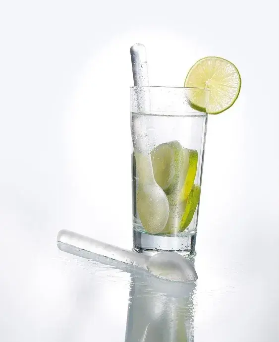 Jégkanál készítő Jégkanál készítő