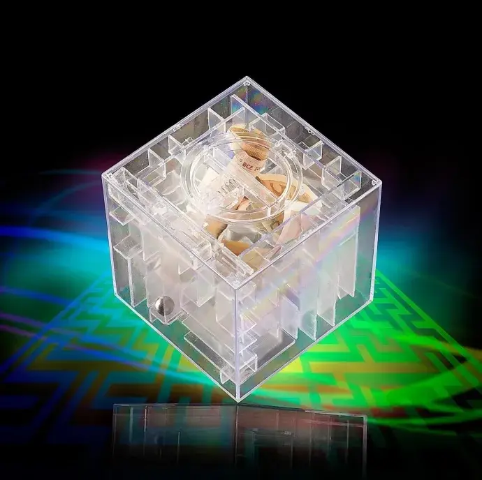 Labirintus persely (Átlátszó, kocka) Labirintus persely (Átlátszó, kocka)