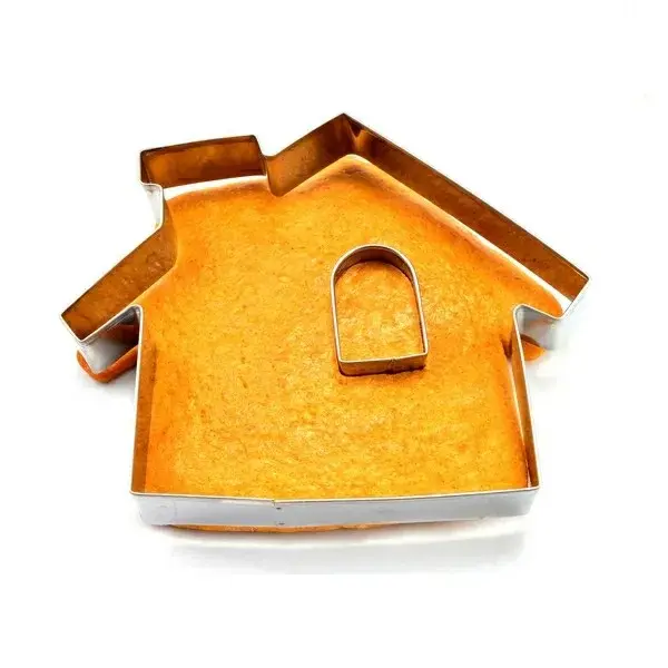 Mézeskalács kiszúró házikó forma Mézeskalács kiszúró házikó forma