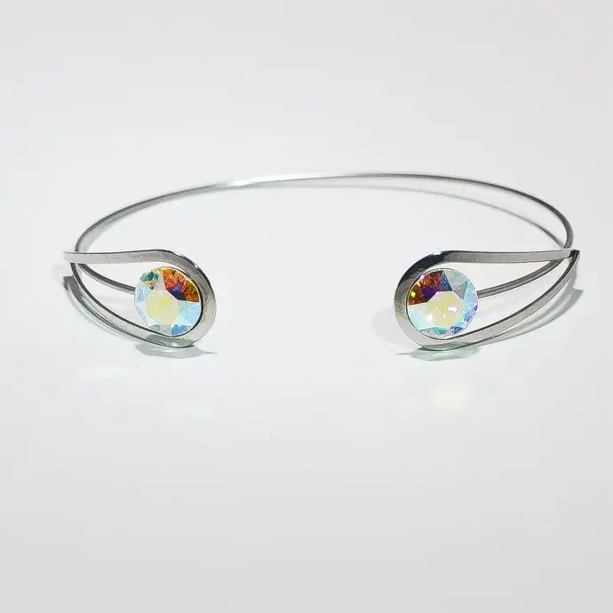 Swanis állítható kisköves karkötő - AB színváltós