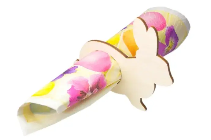 Fa húsvéti dísz - szalvétatartó