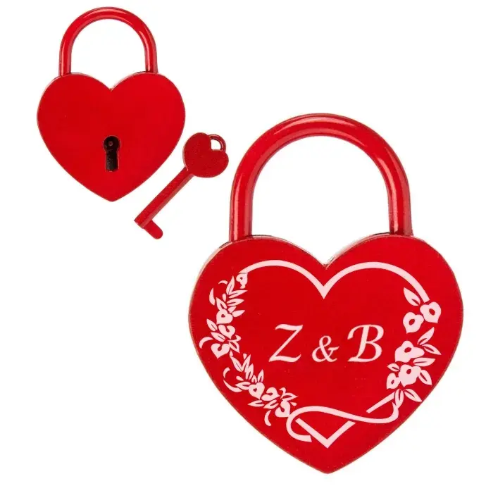 Szív szerelem lakat - Szív - egyedi kezdőbetűvel