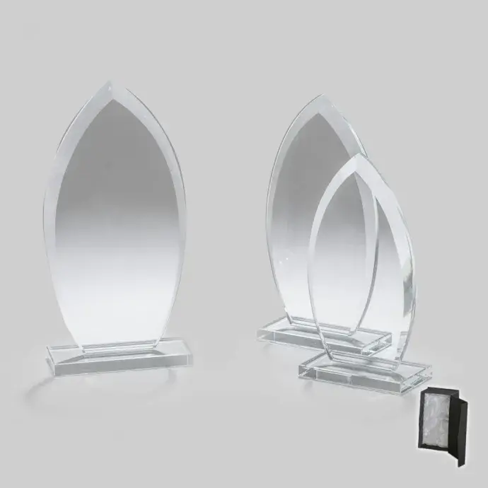 Üvegdíj - nyílhegy alakú - 18 cm Üvegdíj - nyílhegy alakú - 18 cm