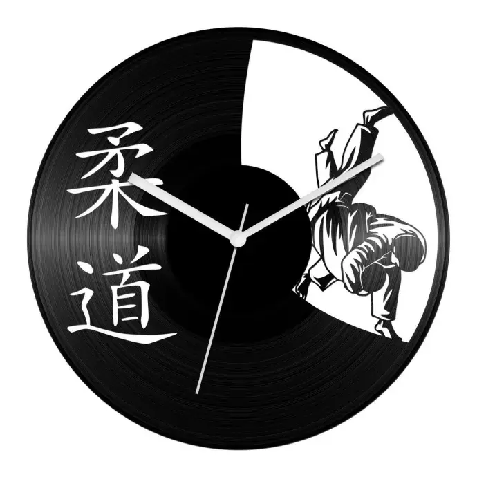 Judo bakelit óra