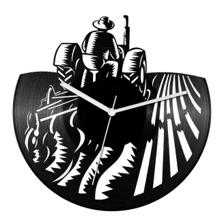 Traktoros bakelit óra