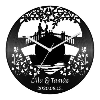 Esküvő XIII bakelit óra