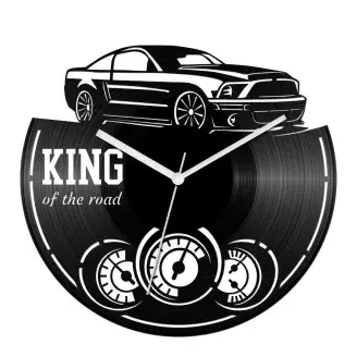 King of the road bakelit óra