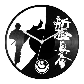 Shinkyokushin karate bakelit óra