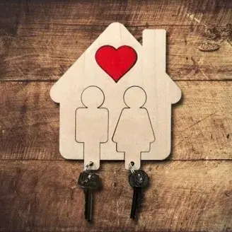 Fa kulcstartó pároknak