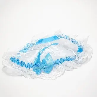 Kék - fehér combcsipke