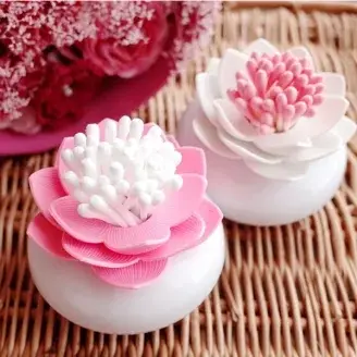 Lótuszvirág pálcikatartó