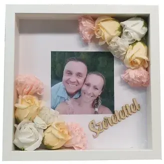 Egyedi fénykép keretben, szappanrózsával