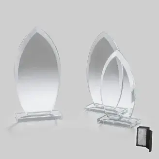 Üvegdíj - nyílhegy alakú - 18 cm