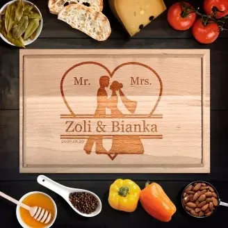 Mr. és Mrs. Szív egyedi vágódeszka - nyeles